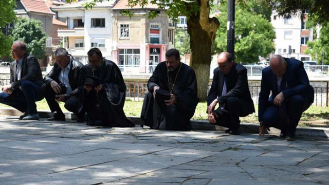 Кметът на Асеновград се поклони пред паметта на Христо Ботев